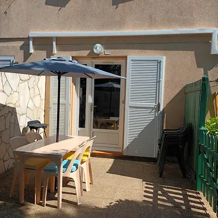 Maisonnette 4places A Plage. *